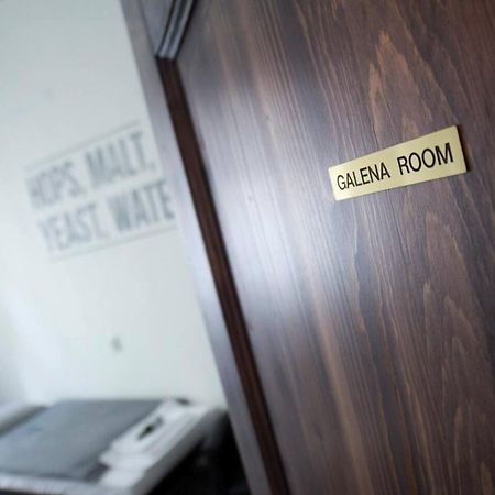 Appartamento Bed'N'Beer Budapest Esterno foto